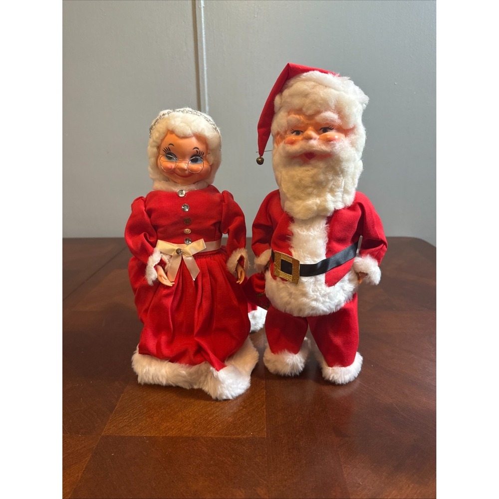 Vintage Santa & Mrs Claus Christmas Figuresโ Plastic Face Felt Outfit Holiday
